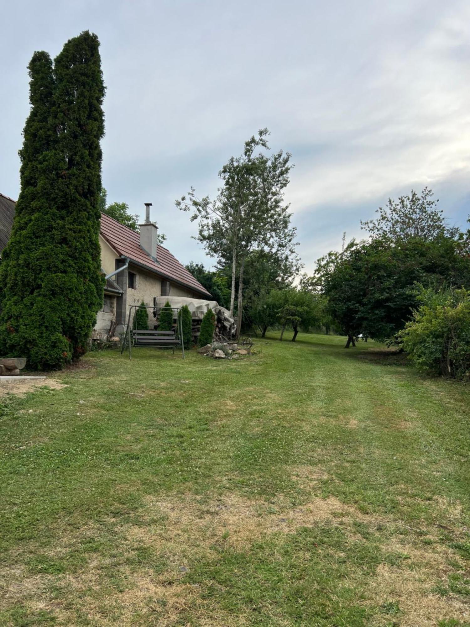 Chalupa Gabika Plavecke Podhradie Exterior photo